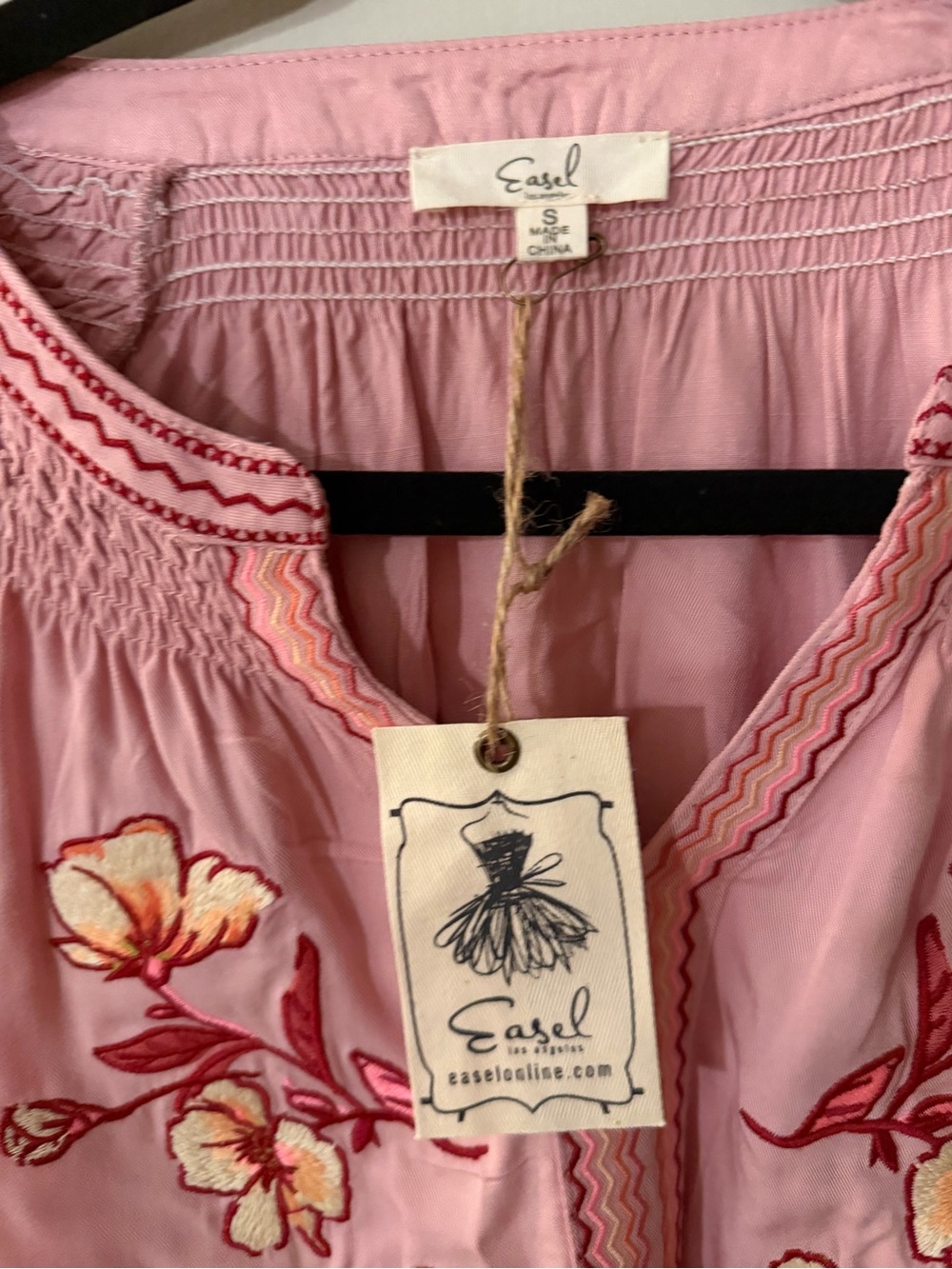 Embroidered Pink Peasant Blouse with Floral Detail 🌸NEW - Picture 3 of 6